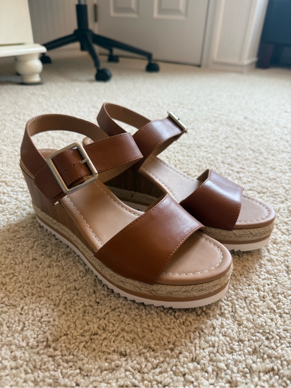 Women's Tan Leather Wedge Sandals with Buckle Strap